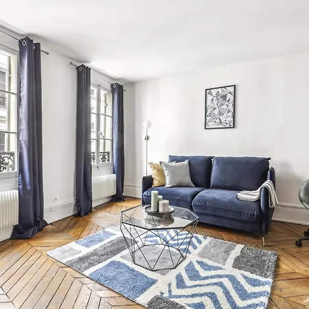 Appartamento Bnbnova - Le Marais & Place De La Republique - 2br Parigi